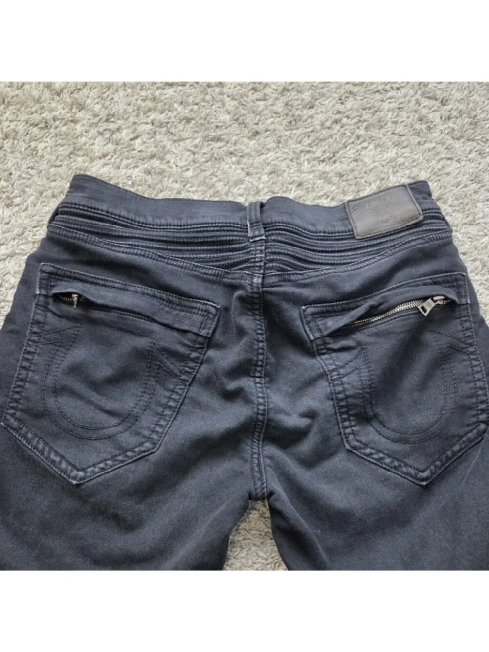 True Religion Jeans Mens 28x33 Geno Relaxed Slim Black Dark Wash Stretchy Denim